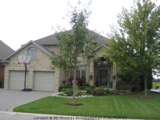 2033 faircloth rd, London Ontario, Canada