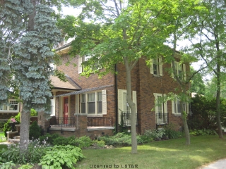 312 huron st, London 