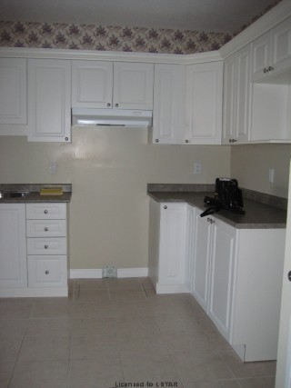 353 commissioners rd w 516, London Ontario, Canada