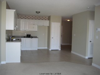 353 commissioners rd w 516, London Ontario, Canada