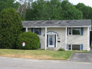 292 eleventh ave, Lively Ontario, Canada
