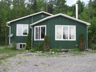 28 paddy lake rd, Sudbury Ontario, Canada