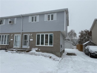 872 cambrian heights drive, Sudbury Ontario, Canada