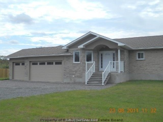 1643 pioneer avenue, Sudbury Ontario, Canada