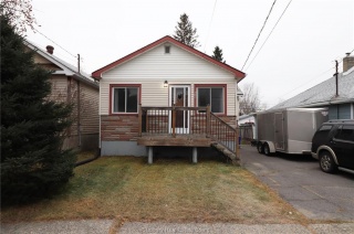 27 east street, Coniston Ontario, Canada