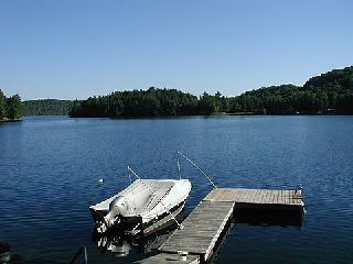 1018 crest dr, Carnarvon Ontario, Canada Located on Little Boshkung Lake