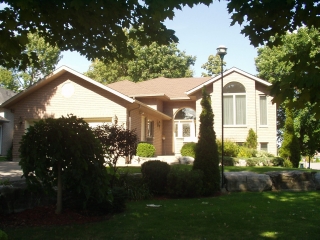 2 huntingwood cres, Bobcaygeon 