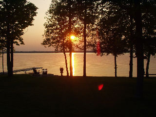 93 clifford dr, Dunsford Ontario, Canada Located on Sturgeon Lake