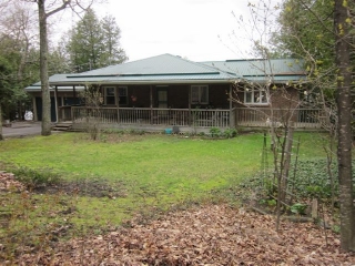 4538 red maple lane, South Frontenac Ontario, Canada Located on Loughborough Lake