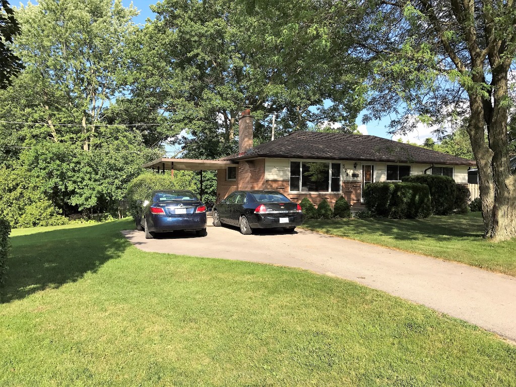 370 willard cr, London Ontario, Canada
