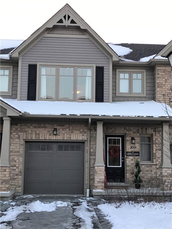 1924 cedarhollow boulevard unit# 109, London Ontario, Canada