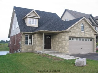1821 foxwood av, London Ontario, Canada