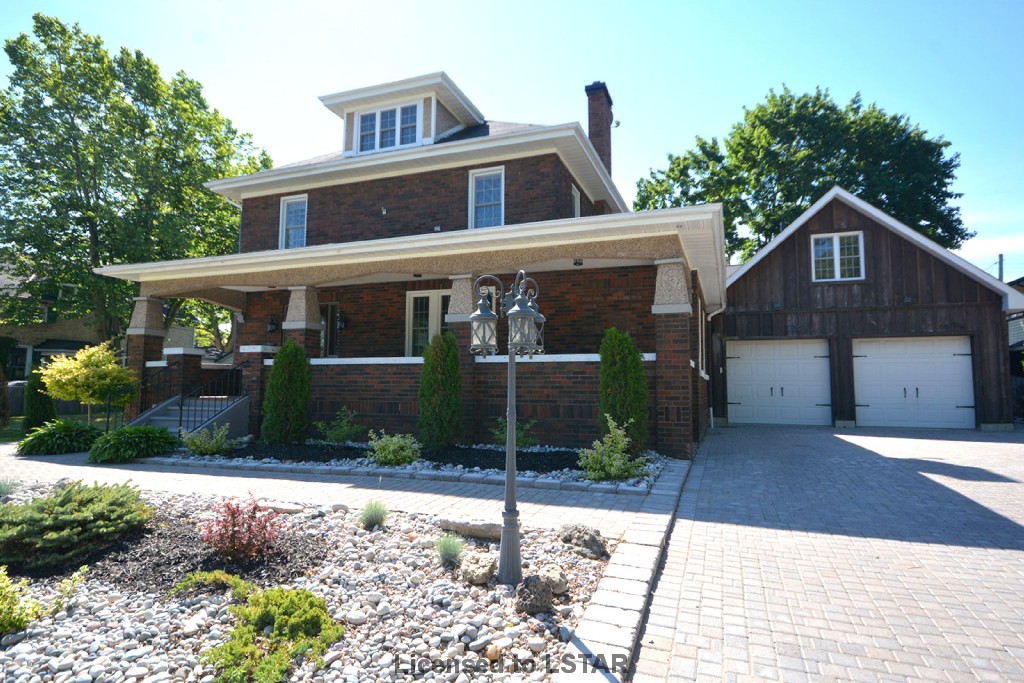 70 north st, Strathroy Ontario, Canada