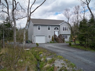 82 boulder lane, Eastern Passage 