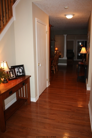 671 oakcrossing rd, London Ontario, Canada