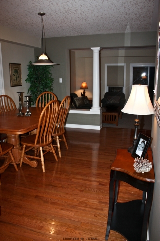 671 oakcrossing rd, London Ontario, Canada