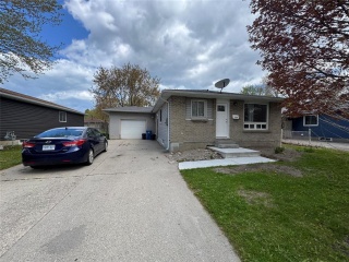 1168 overlea court unit# lower, Sarnia Ontario, Canada