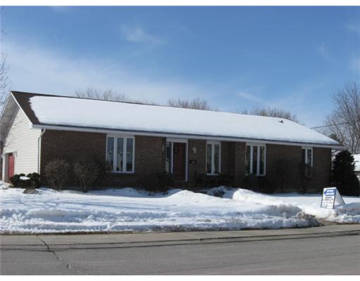 58 gary cr, Arnprior Ontario, Canada