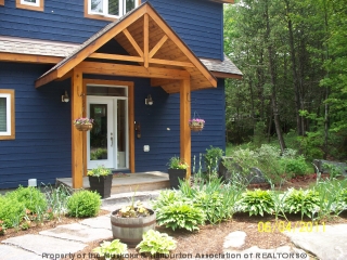 1095 whiteside, Port Carling Ontario, Canada Located on Lake Muskoka