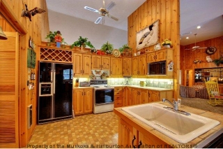 Muskoka Lakes Ontario, Canada Located on Lake Rosseau