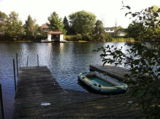 420 beaumont dr, Bracebridge Ontario, Canada Located on Lake Muskoka