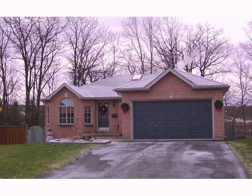 91 benson dr, Barrie 