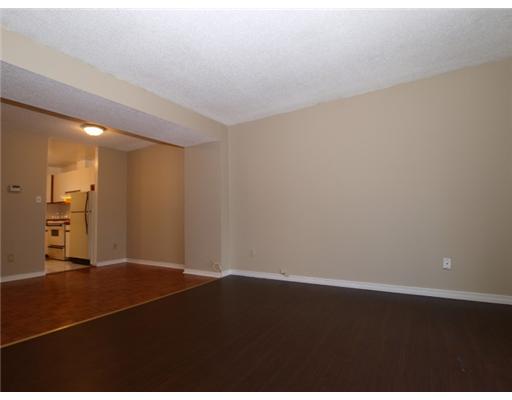 25 - 131 traynor av, Kitchener Ontario, Canada