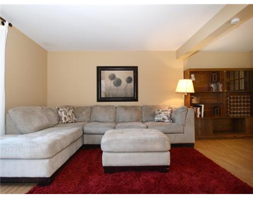 212 newbury dr, Kitchener Ontario, Canada