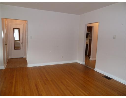 12 carlton st, Kitchener Ontario, Canada