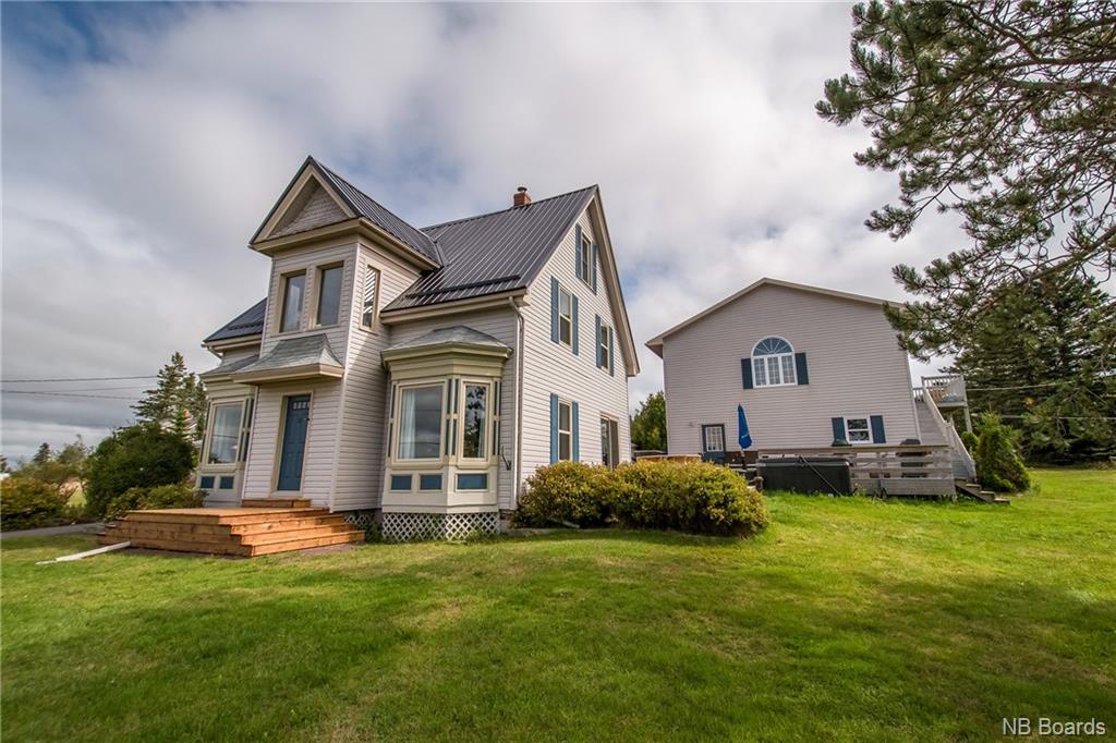 211 maces bay, Maces Bay New Brunswick, Canada Located on Bay of Fundy