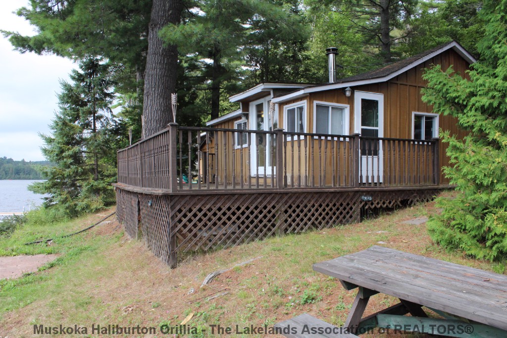 1038 pike lane, Haliburton Ontario, Canada