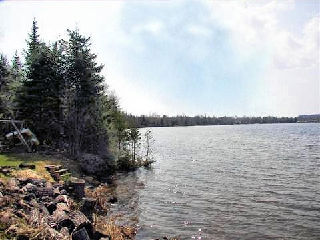 1069 Steeplechase Dr, Haliburton Maple Lake
