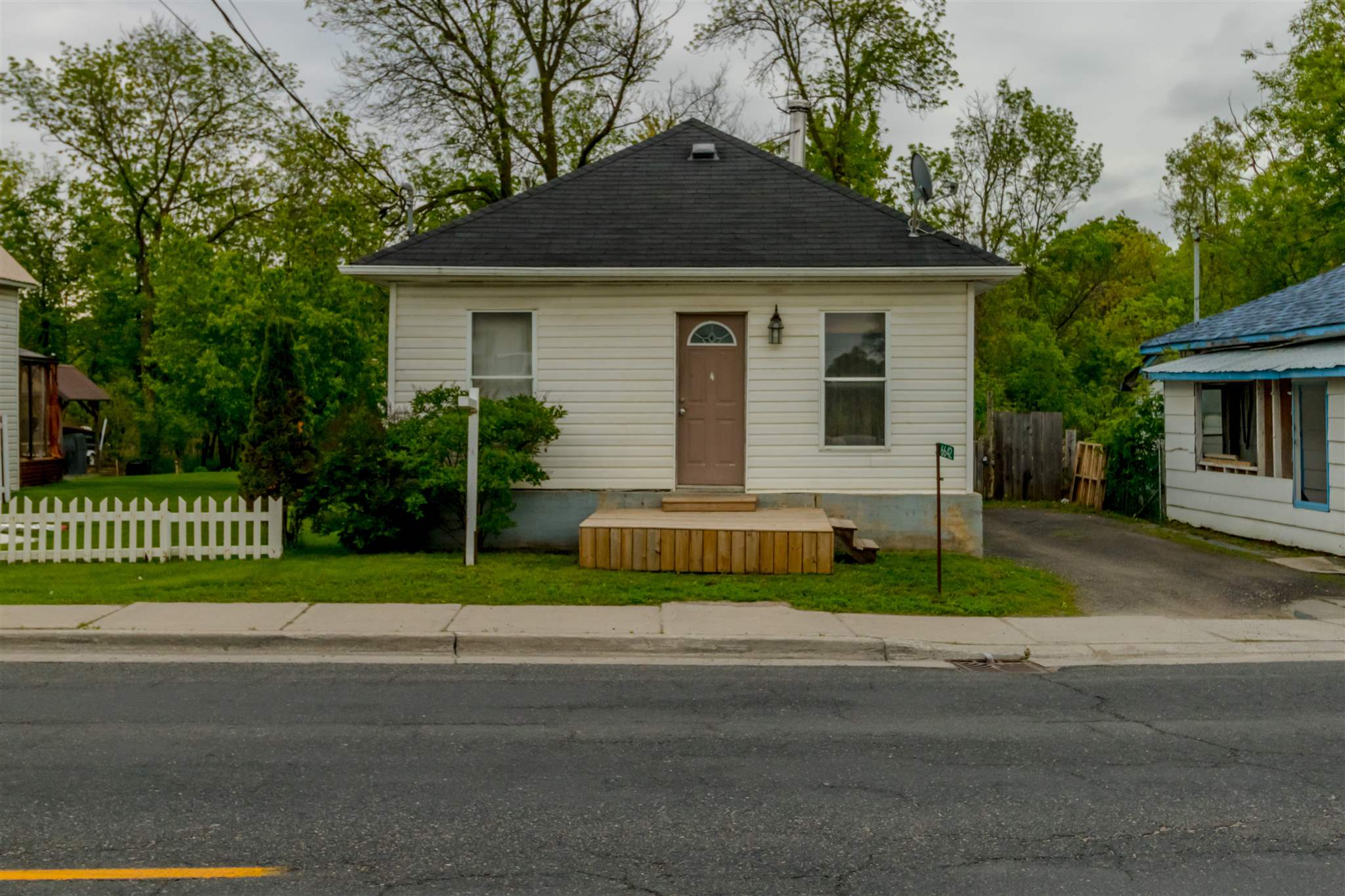 6642 highway 38, Verona Ontario, Canada