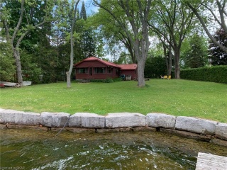 1325 gail park drive, Ennismore Ontario, Canada Located on Buckhorn Lake