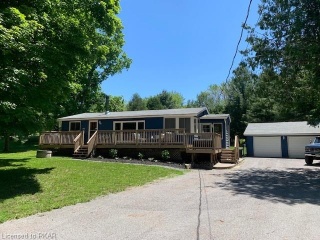 1545 westview crescent, Selwyn Ontario, Canada