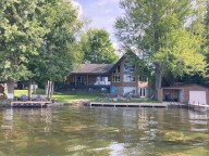 1440 eastview dr, Ennismore Ontario, Canada Located on Buckhorn Lake