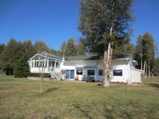 4123 county road 32, Douro Ontario, Canada