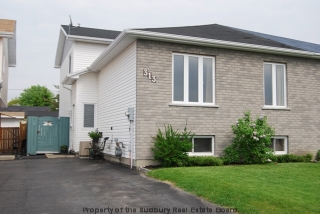 313 larchwood, Garson Ontario, Canada