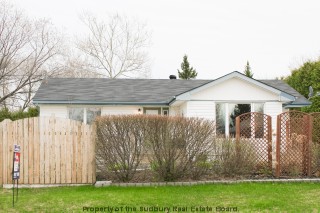 938 churchill ave, Sudbury Ontario, Canada