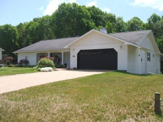 58 meadow heights, Bracebridge Ontario, Canada