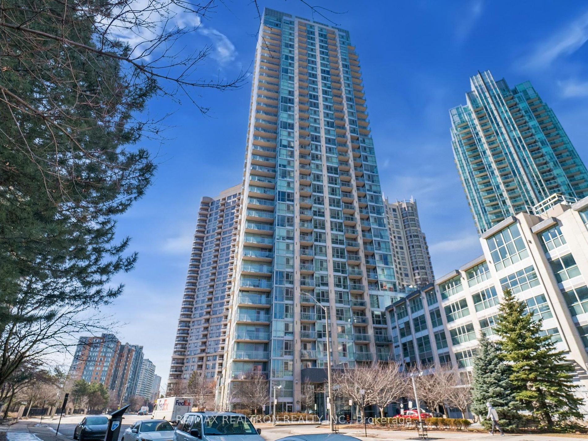 225 webb dr e, Mississauga Ontario, Canada