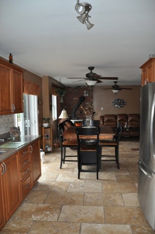 637 brick rd, Ennismore Ontario, Canada