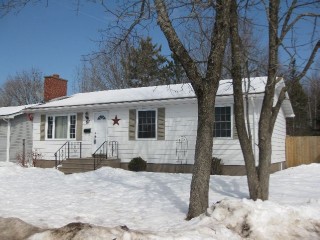 61 finnamore st, Oromocto New Brunswick, Canada