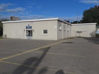 454 Henry St. W., Prescott Ontario, Canada Located on St. Lawrence River
