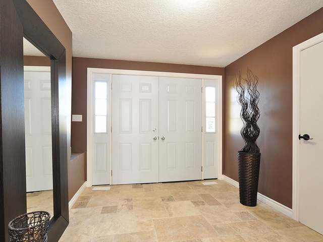 685 hanlon rd, Guelph Ontario, Canada