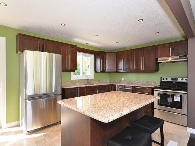 685 hanlon rd, Guelph Ontario, Canada