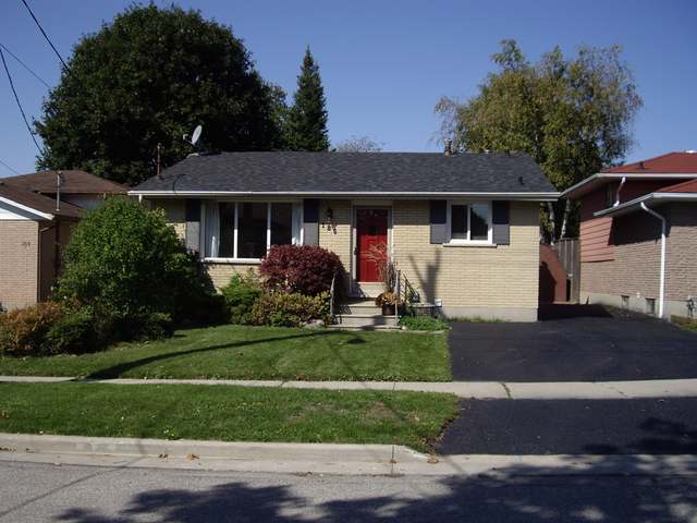 186 country club dr, Guelph Ontario, Canada