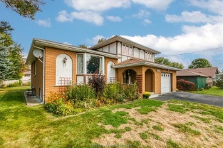 1688 richard street, Val Caron Ontario, Canada