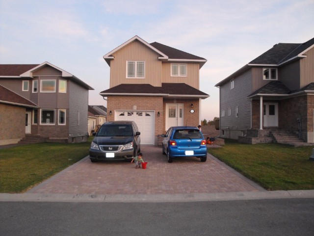 481 norman ave, North Bay Ontario, Canada