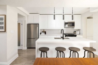 211 Deloraine Ave, Toronto Ontario